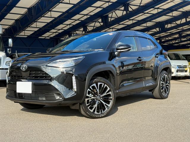 Toyota YARIS CROSS 2025
