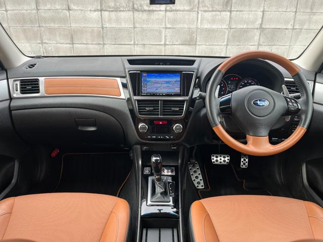 Subaru EXIGA CROSSOVER7 2015