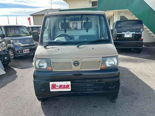 Nissan CLIPPER TRUCK 2006