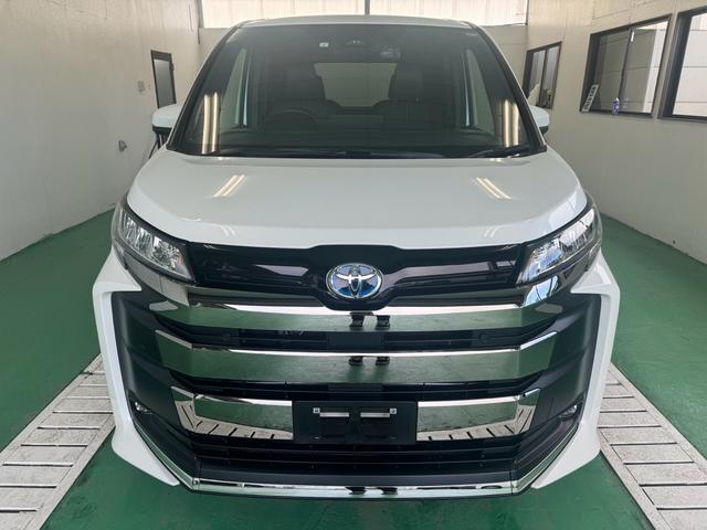 Toyota NOAH 2023