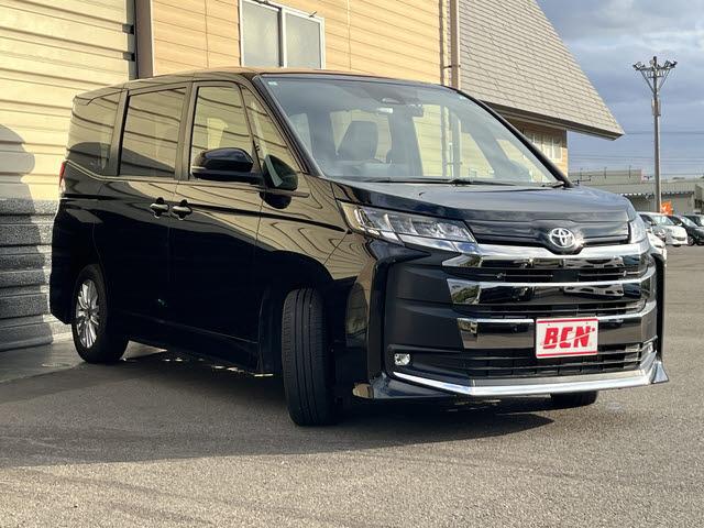 Toyota NOAH 2023