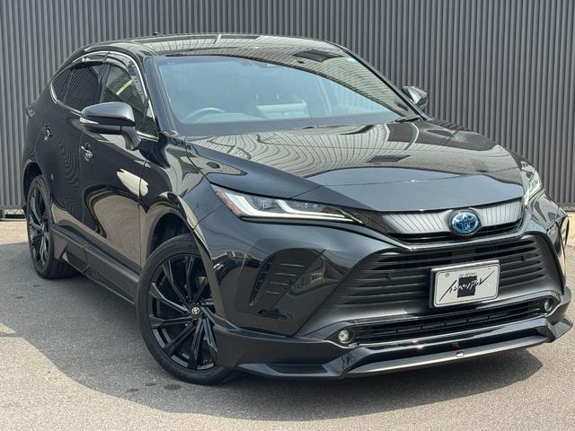 Toyota HARRIER HYBRID 2021