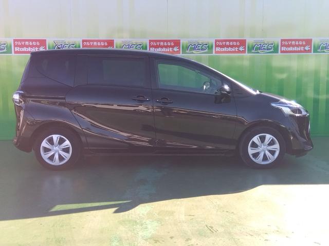Toyota SIENTA 2021