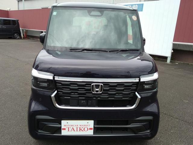 Honda N-BOX CUSTOM 2025