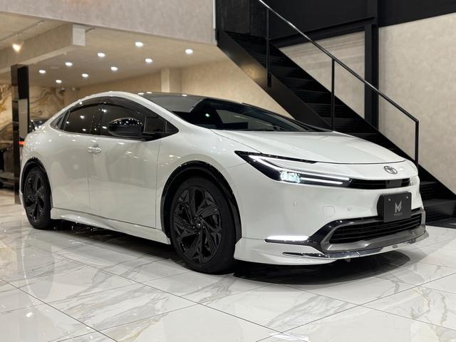 Toyota PRIUS 2024