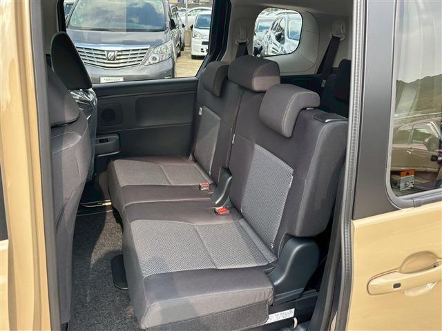 Toyota SIENTA 2026