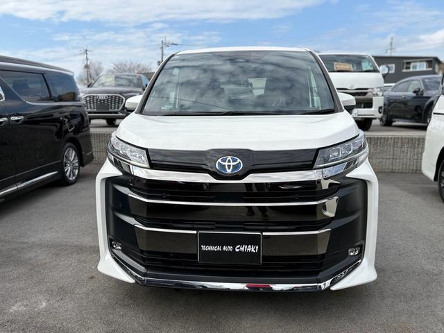 Toyota NOAH 2024
