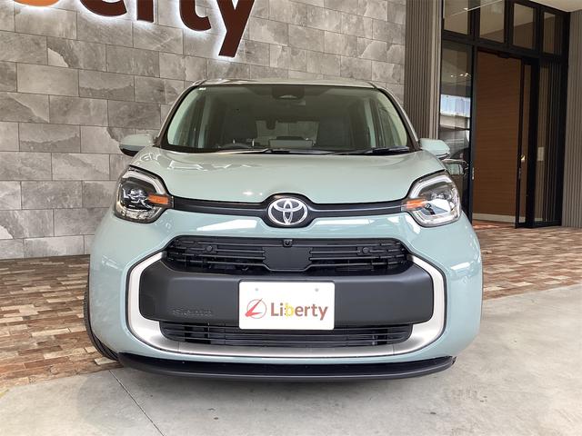Toyota SIENTA 2025
