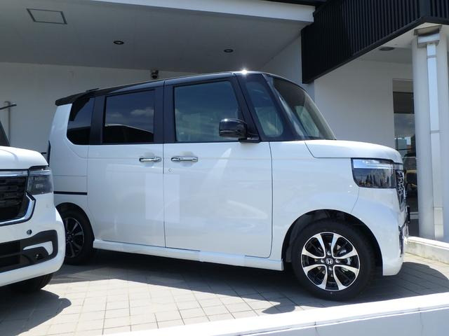 Honda N-BOX CUSTOM 2025