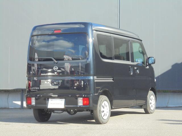 Nissan NV100 Clipper Van 2025