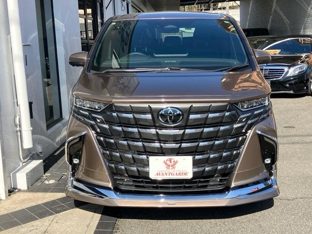 Toyota ALPHARD HYBRID 2024