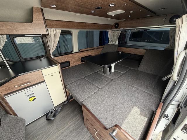 Toyota HIACE WAGON 2023