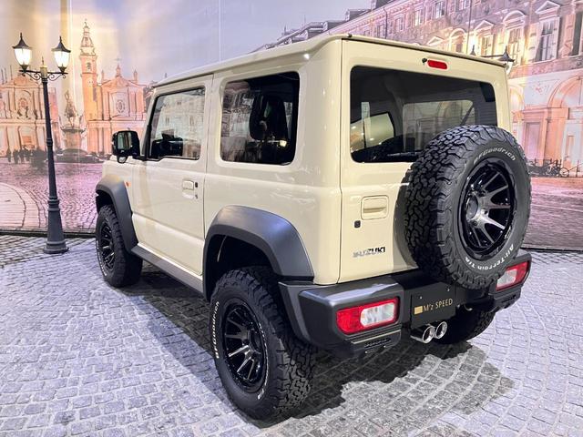 Suzuki JIMNY SIERRA 2023