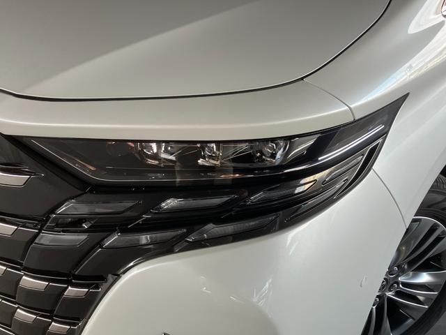 Toyota ALPHARD 2025