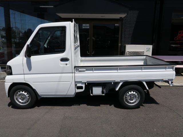 Nissan NT100CLIPPER TRUCK 2011