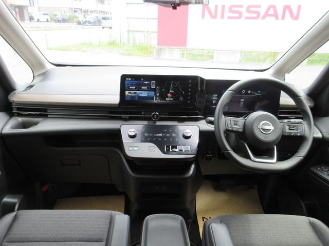 Nissan SERENA 2024