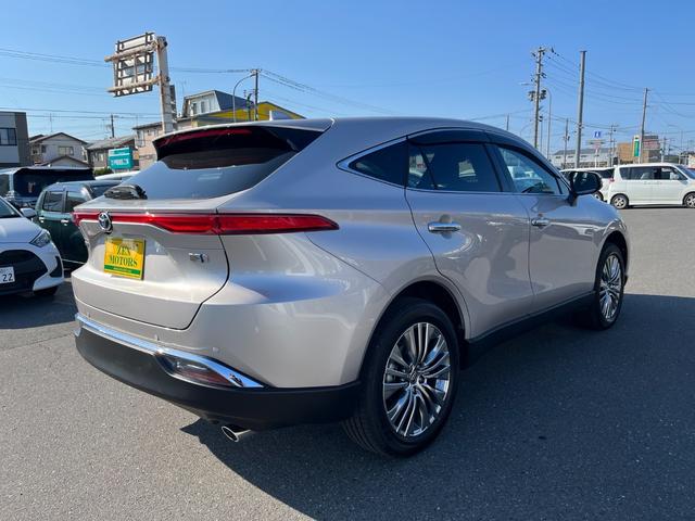 Toyota HARRIER HYBRID 2025