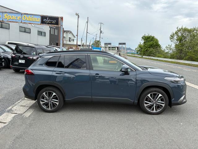 Toyota COROLLA CROSS 2025