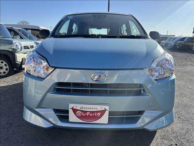 Daihatsu MIRA E:S 2025