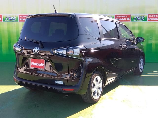 Toyota SIENTA 2021