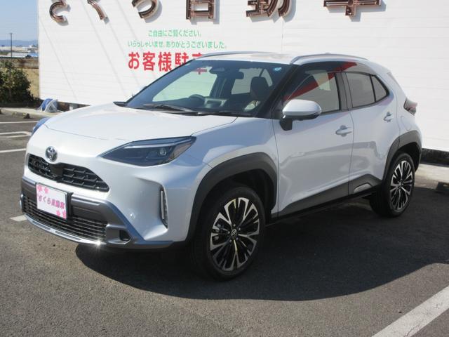 Toyota YARIS CROSS 2026