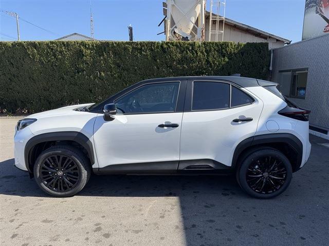 Toyota YARIS CROSS 2026