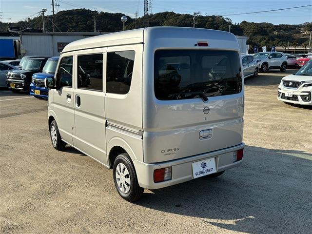 Nissan NV100 Clipper Van 2024