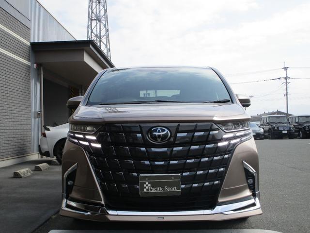 Toyota ALPHARD 2025