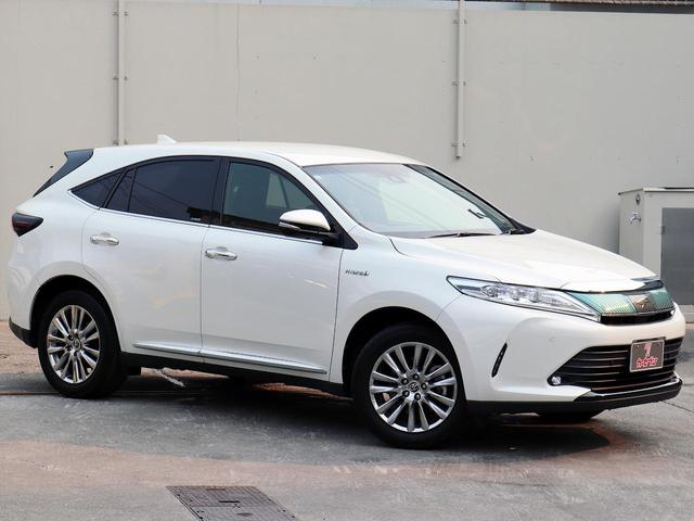 Toyota HARRIER HYBRID 2017