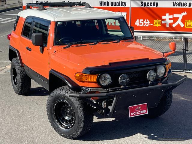 Toyota FJ CRUISER 2012