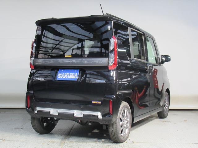 Mitsubishi DELICA MINI 2024
