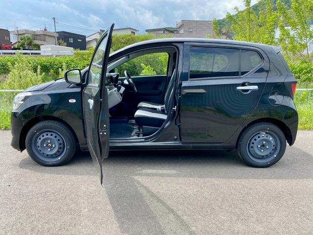 Daihatsu MIRA E:S 2023
