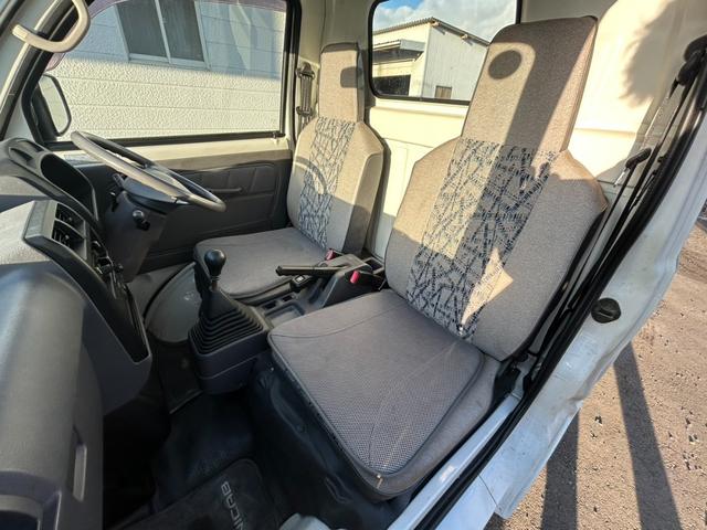 Mitsubishi MINICAB TRUCK 1998