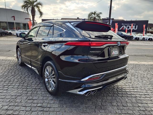 Toyota HARRIER HYBRID 2021