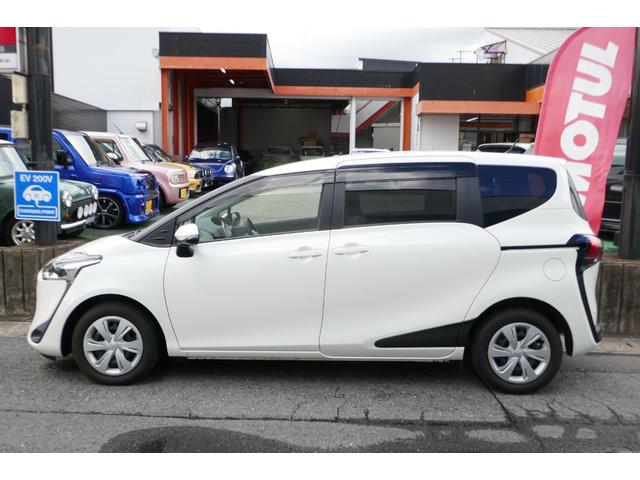 Toyota SIENTA 2019
