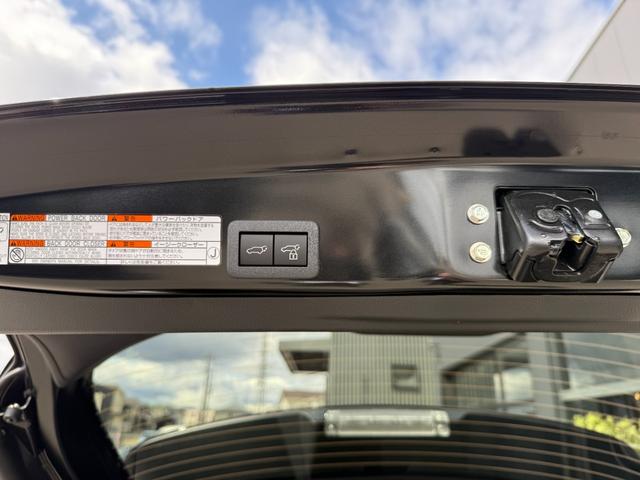 Toyota YARIS CROSS 2025