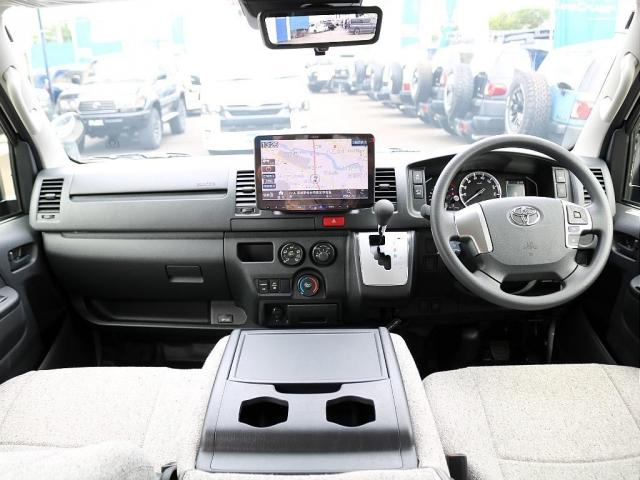 Toyota HIACE VAN 2025