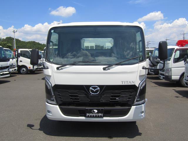 Mazda TITAN TRUCK 2025