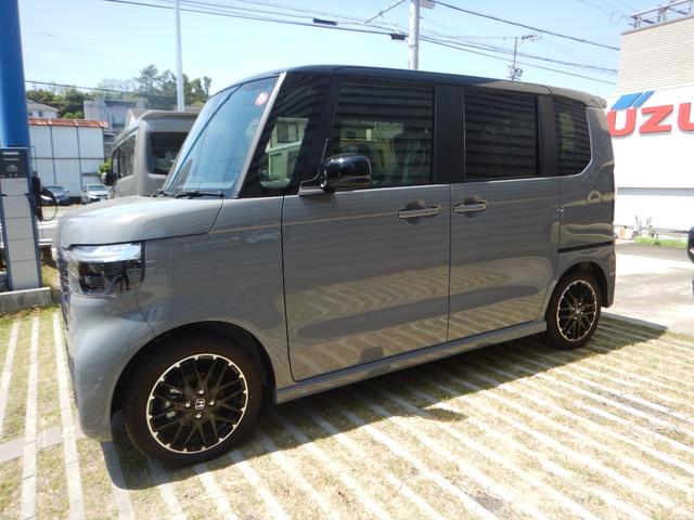 Honda N-BOX CUSTOM 2023