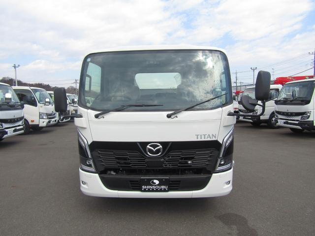 Mazda TITAN TRUCK 2025