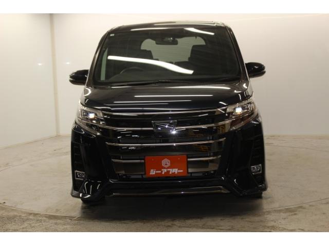 Toyota NOAH 2020