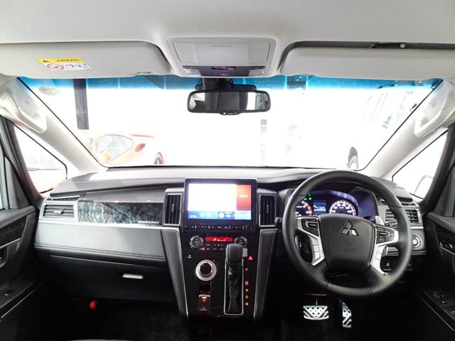 Mitsubishi DELICA D:5 2024