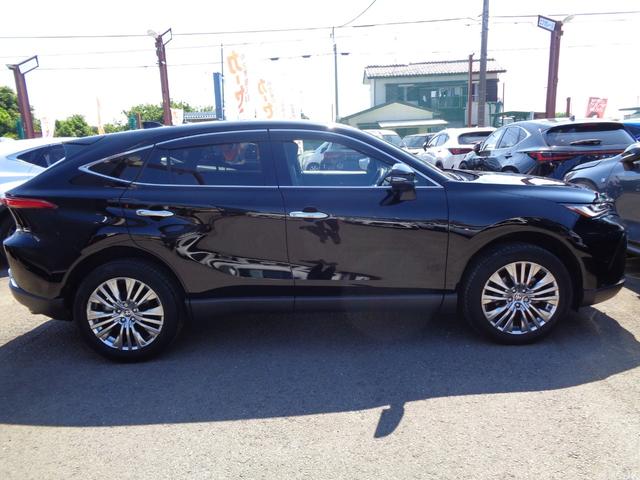 Toyota HARRIER HYBRID 2023