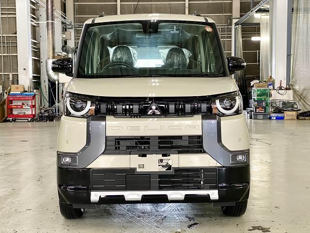 Mitsubishi DELICA MINI 2025