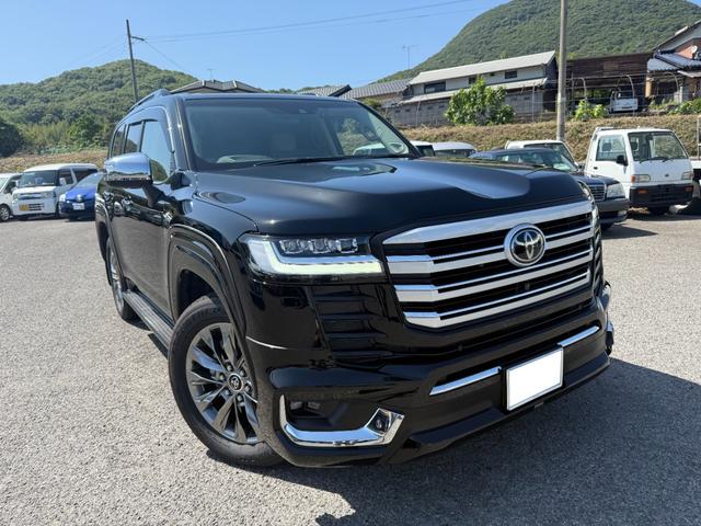 Toyota LAND CRUISER 2023