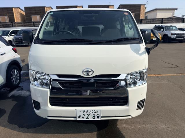 Toyota HIACE VAN 2026