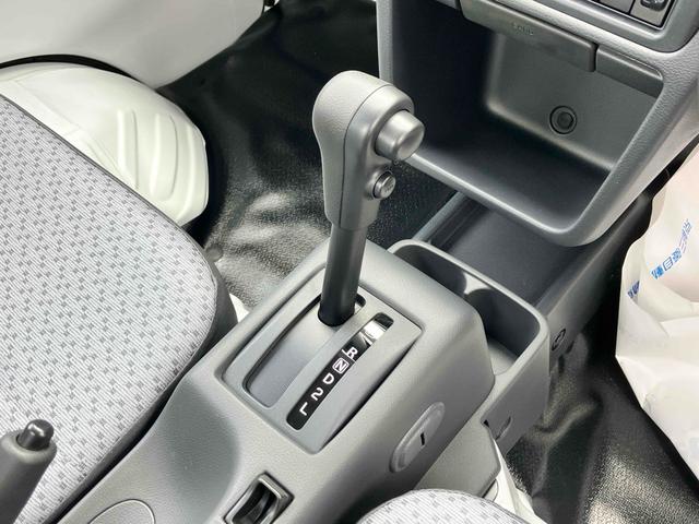 Mitsubishi MINICAB TRUCK 2025