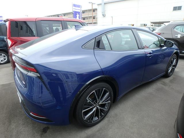 Toyota PRIUS 2023