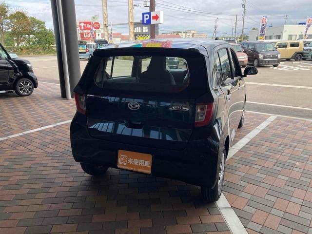 Daihatsu MIRA E:S 2025