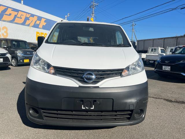 Nissan NV200 VANETTE VAN 2021